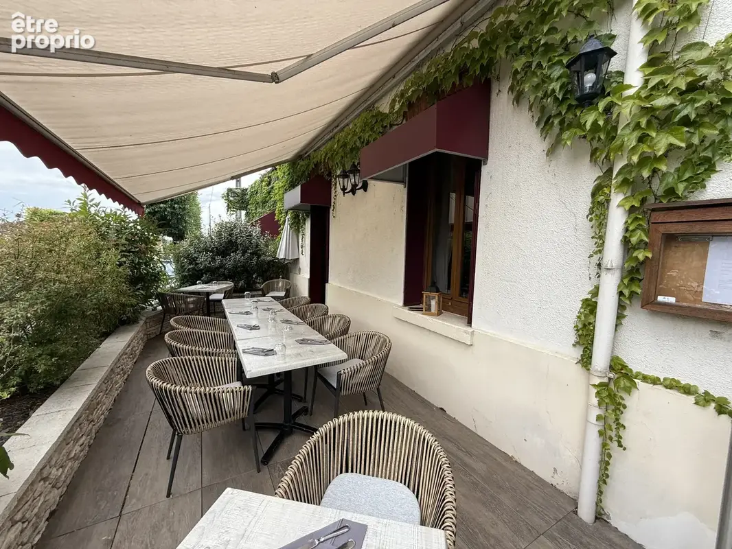 Restaurant, Bar Bistrot   7 chambres et un T4 sur 358 m2 de terrain - photo 6