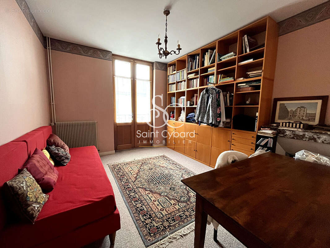 Maison à L'ISLE-D'ESPAGNAC