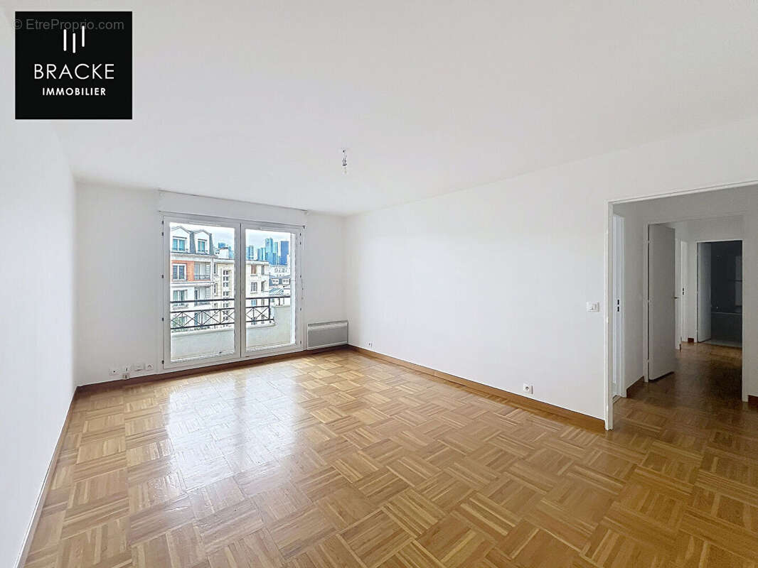 Appartement à LA GARENNE-COLOMBES