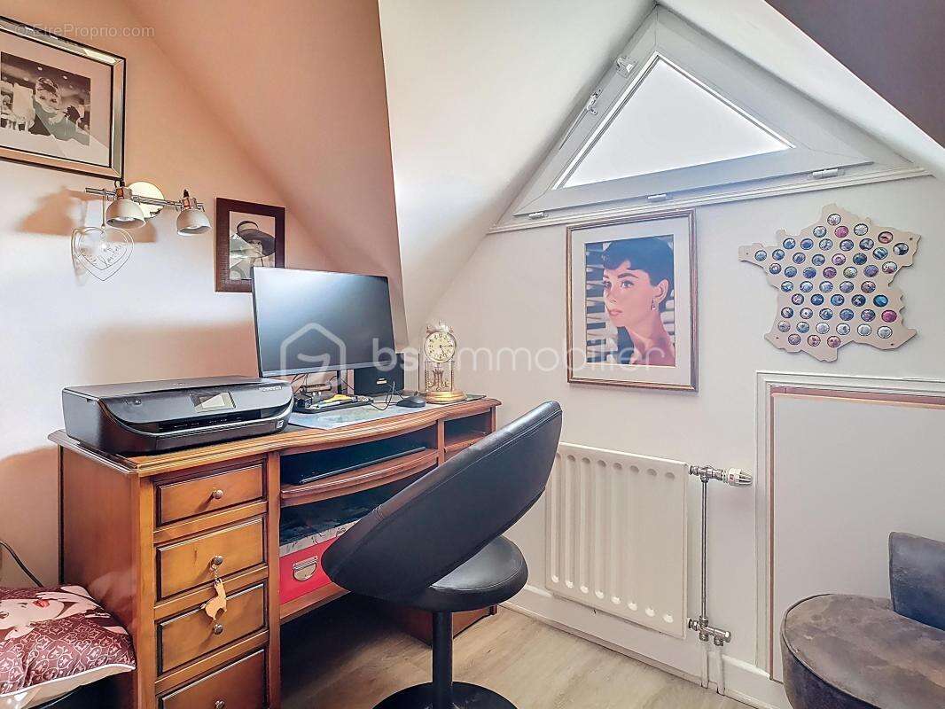 Maison à CHAMPS-SUR-MARNE