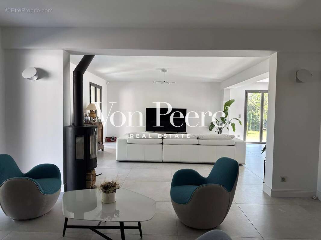 Maison à MAUSSANE-LES-ALPILLES