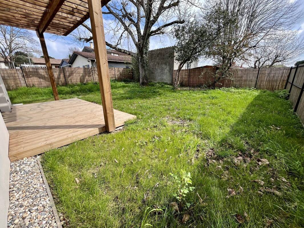 Maison à ARTIGUES-PRES-BORDEAUX