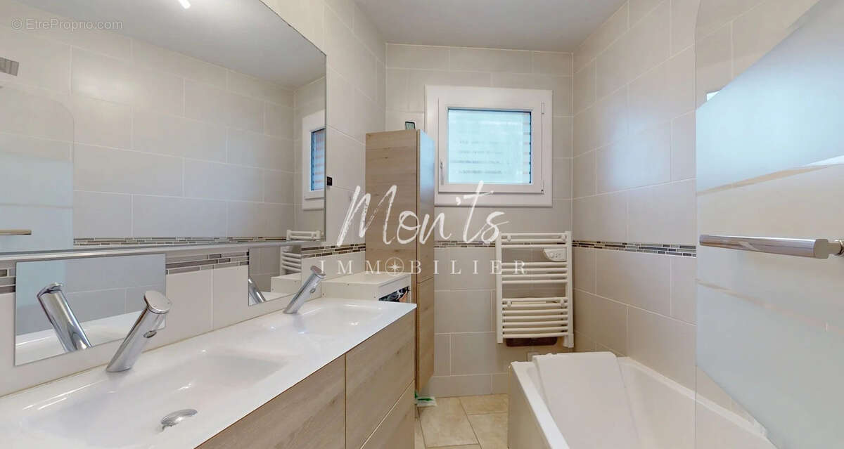 Appartement à VILLAZ