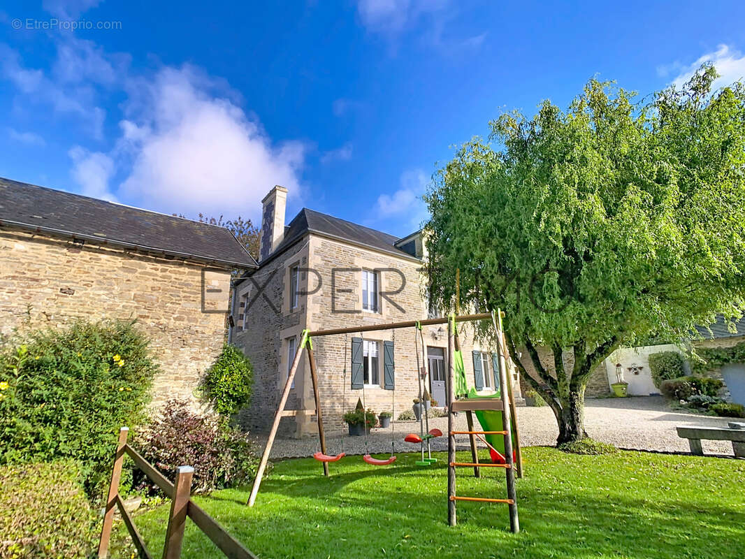 Maison à VILLERS-BOCAGE