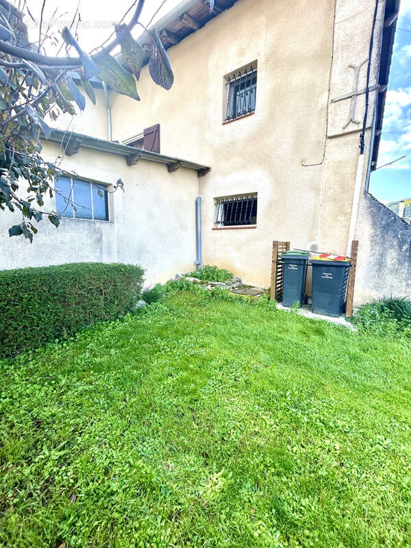 Maison à MONTEGUT-PLANTAUREL