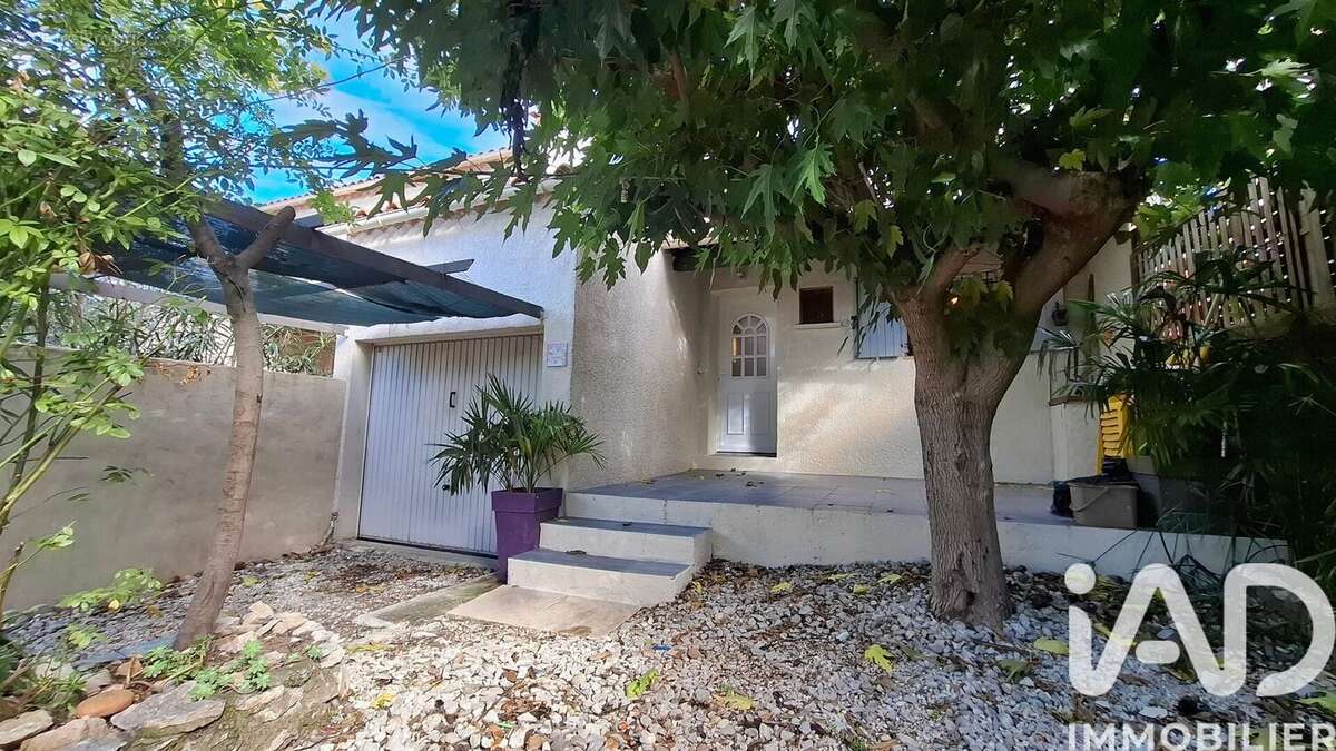 Photo 3 - Maison à ROCHEFORT-DU-GARD