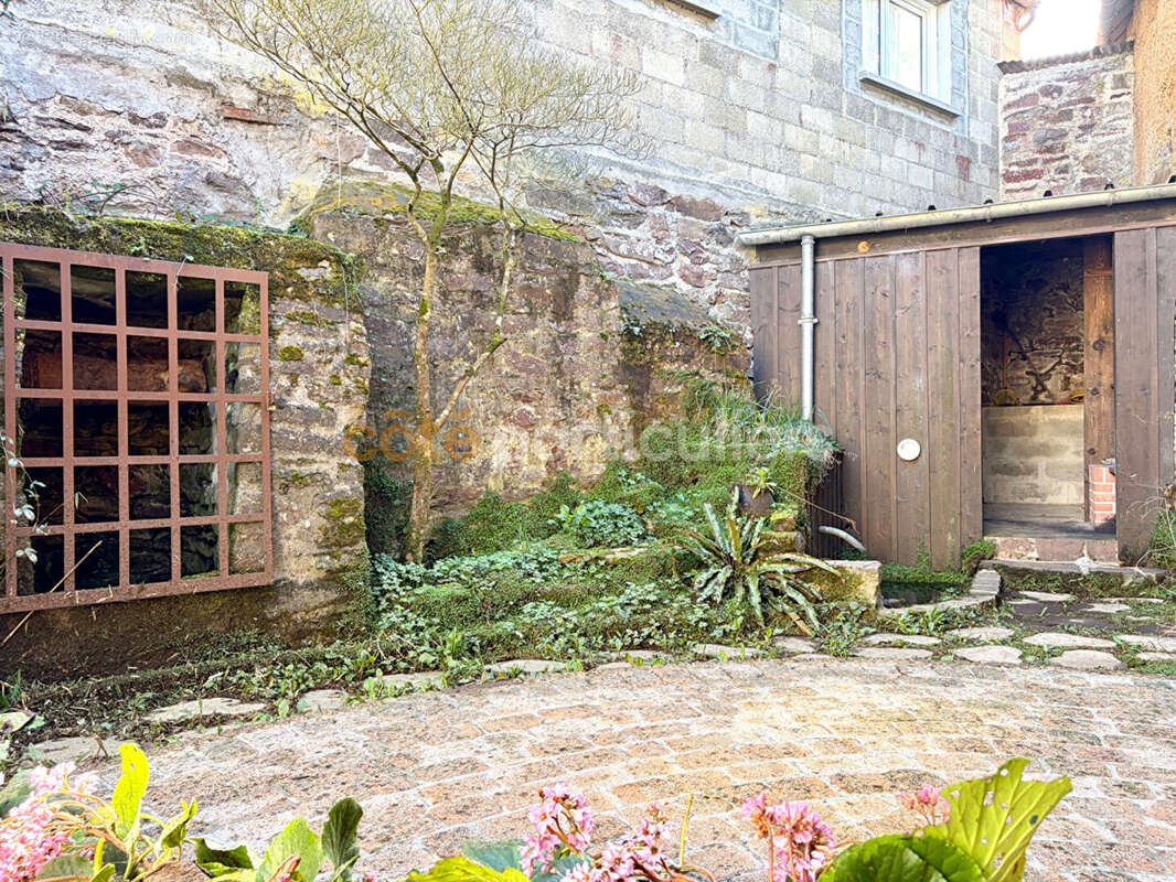 Charmante maison en pierre au coeur de Cerisy-la-Salle - photo 5