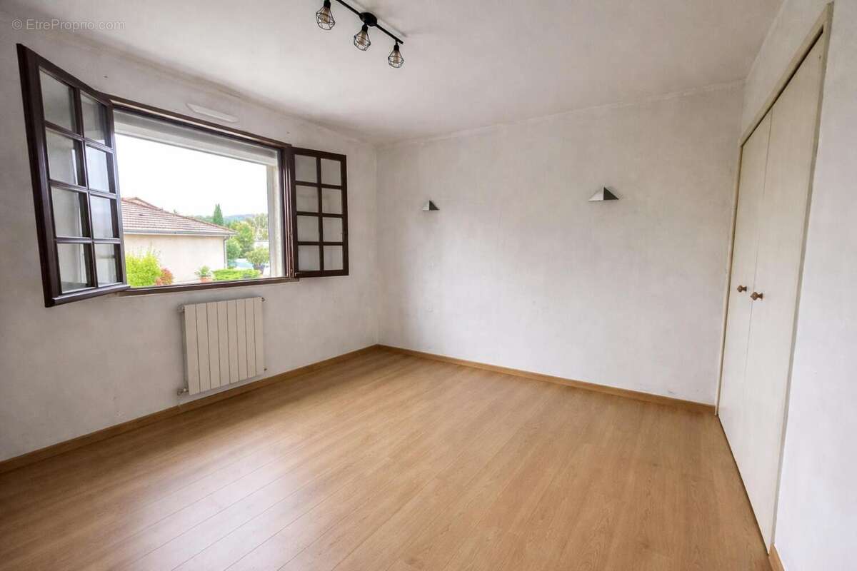 Photo 8 - Maison à BALAN