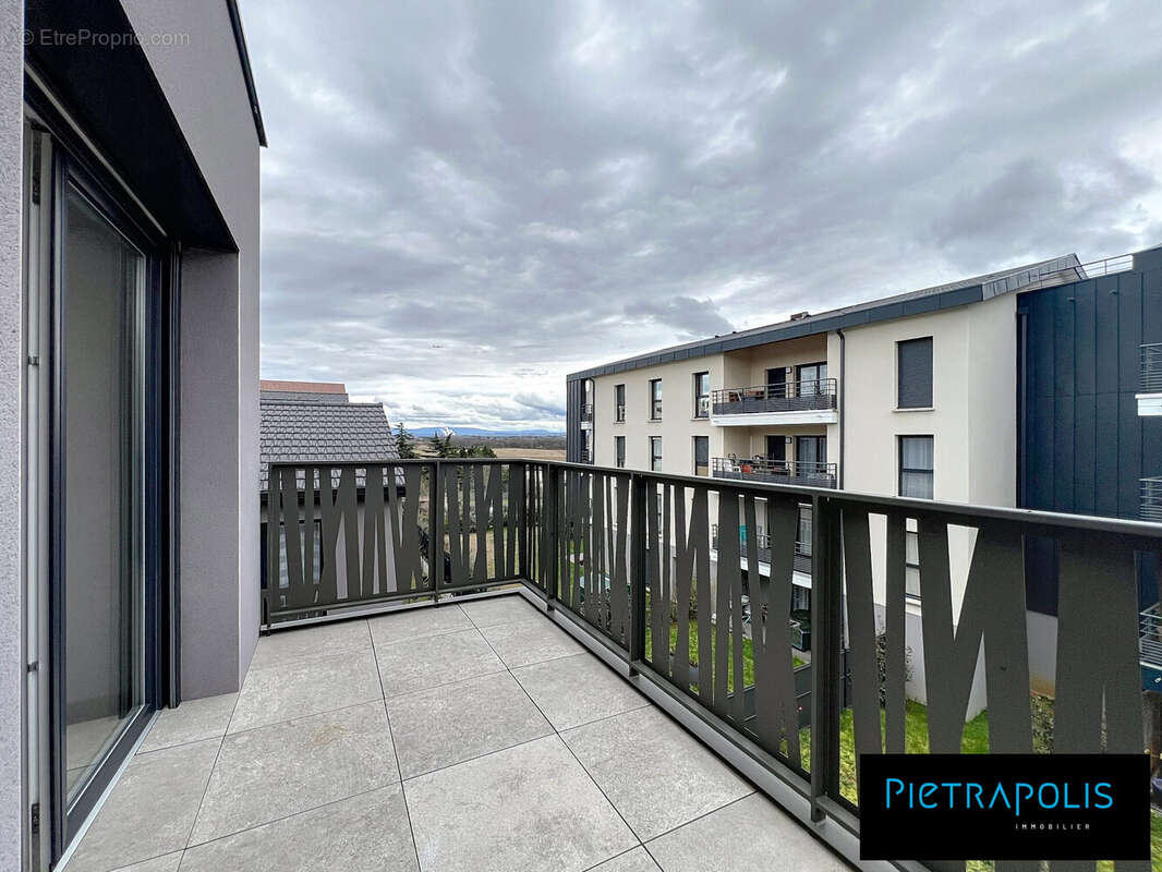 Appartement à JONAGE