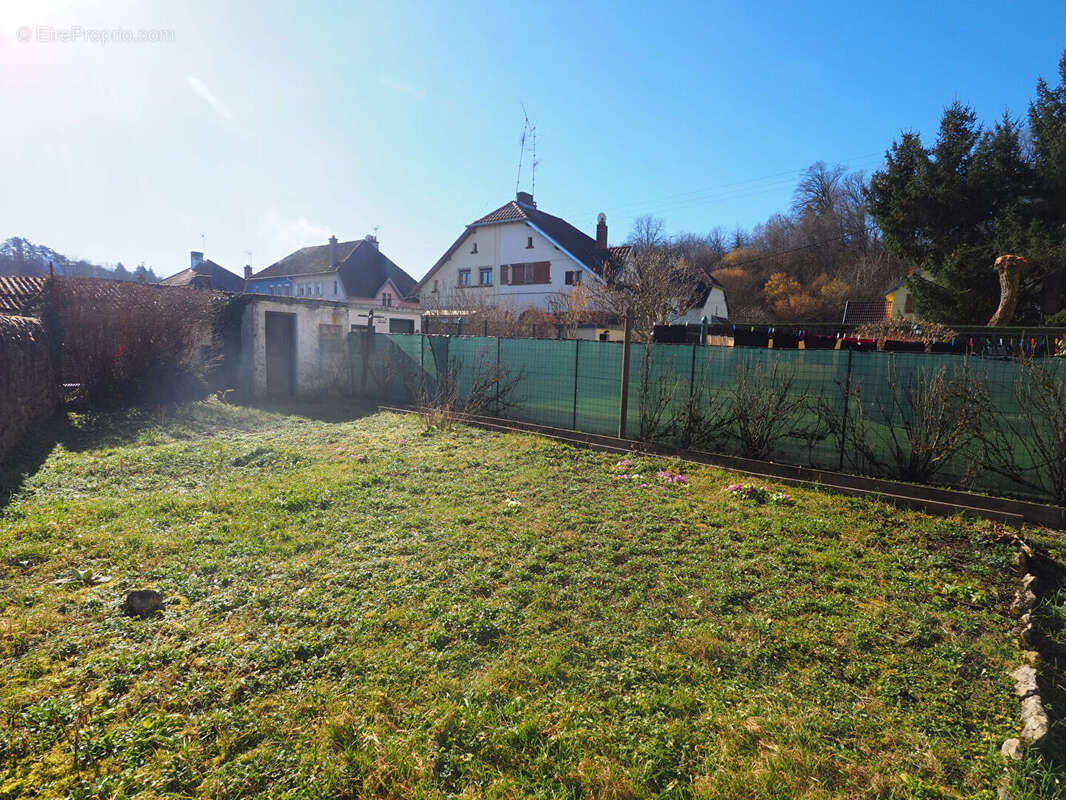 Maison à NOMEXY