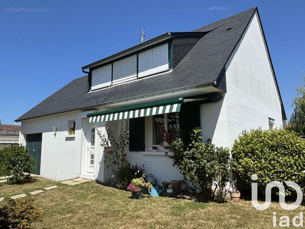 Photo 2 - Maison à GREGES