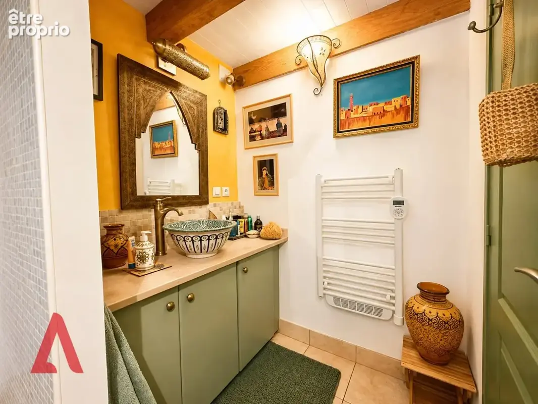 Charmante maison en pierre avec plusieurs chambres, jardin luxuriant et plusieurs terrasses - photo 10