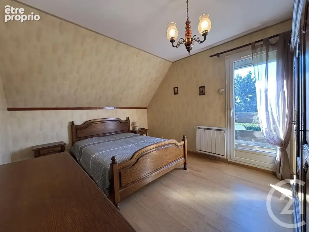 Maison 91 m² à Torcy  - photo 4