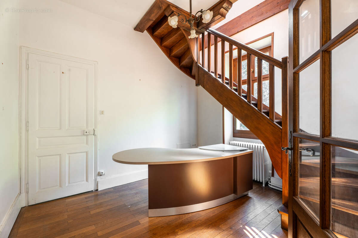 La Motte Servolex - Manoir dans une magnifique propriété - photo 13