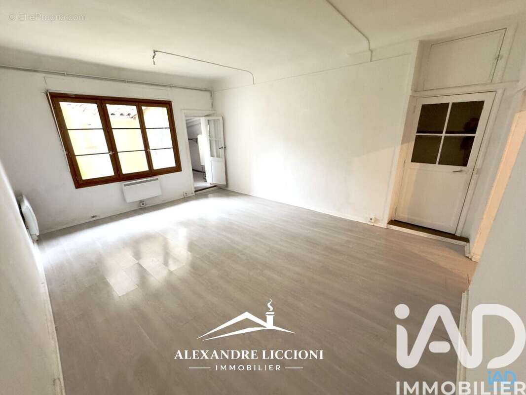 Photo 4 - Appartement à BRIGNOLES