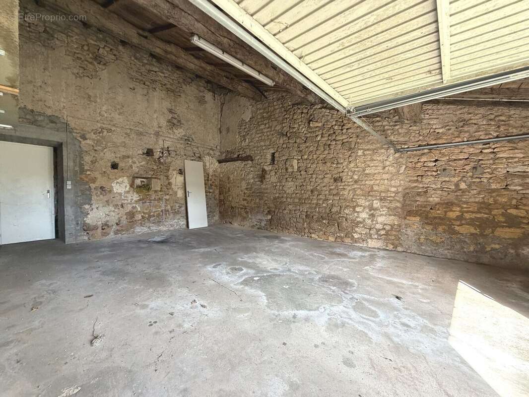 Maison à CRAVANS