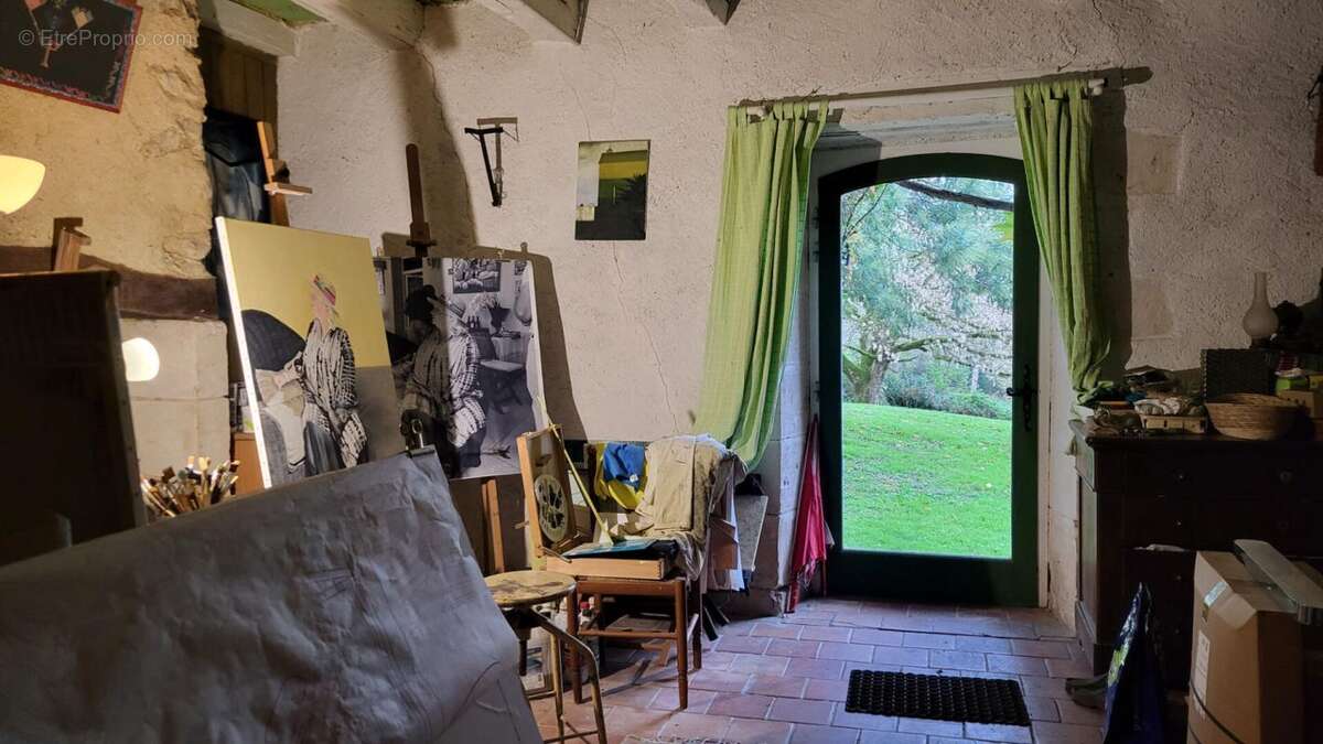 Maison à SAINT-JEAN-D&#039;ESTISSAC