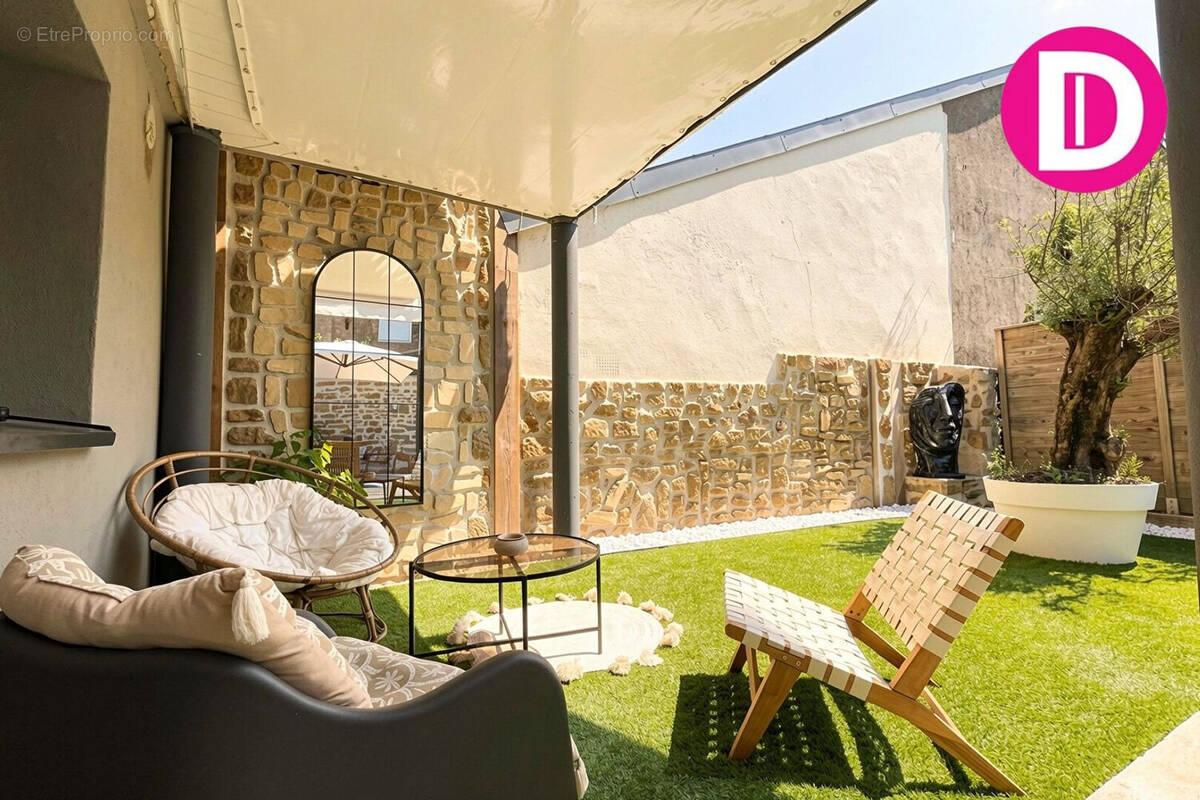 Appartement à AMNEVILLE