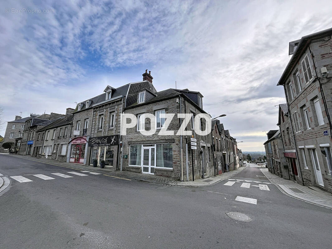 Maison à LE BENY-BOCAGE