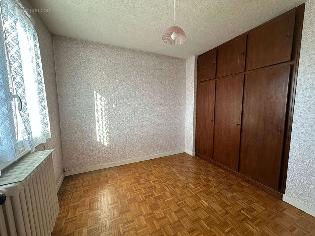 Maison à CHATEAUROUX