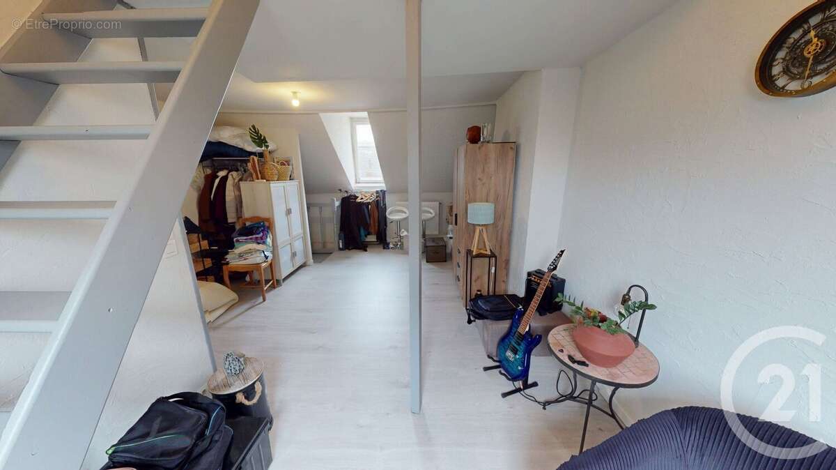 Maison à SAINT-QUENTIN