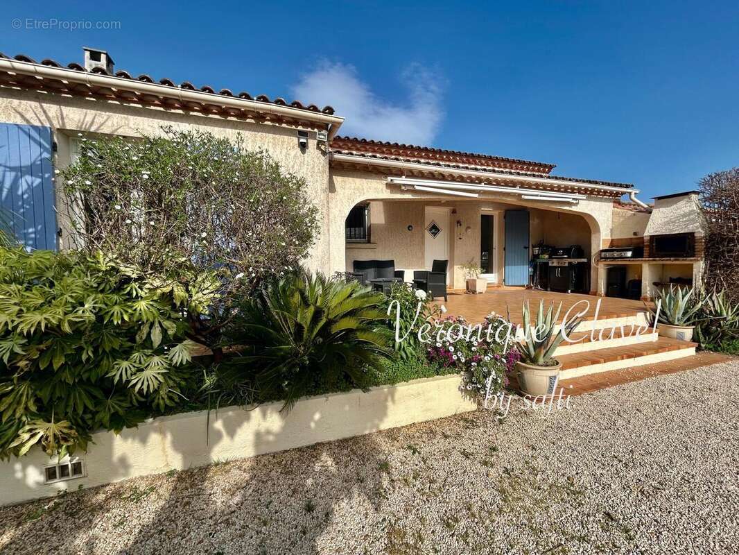 Photo 3 - Maison à BELLEGARDE