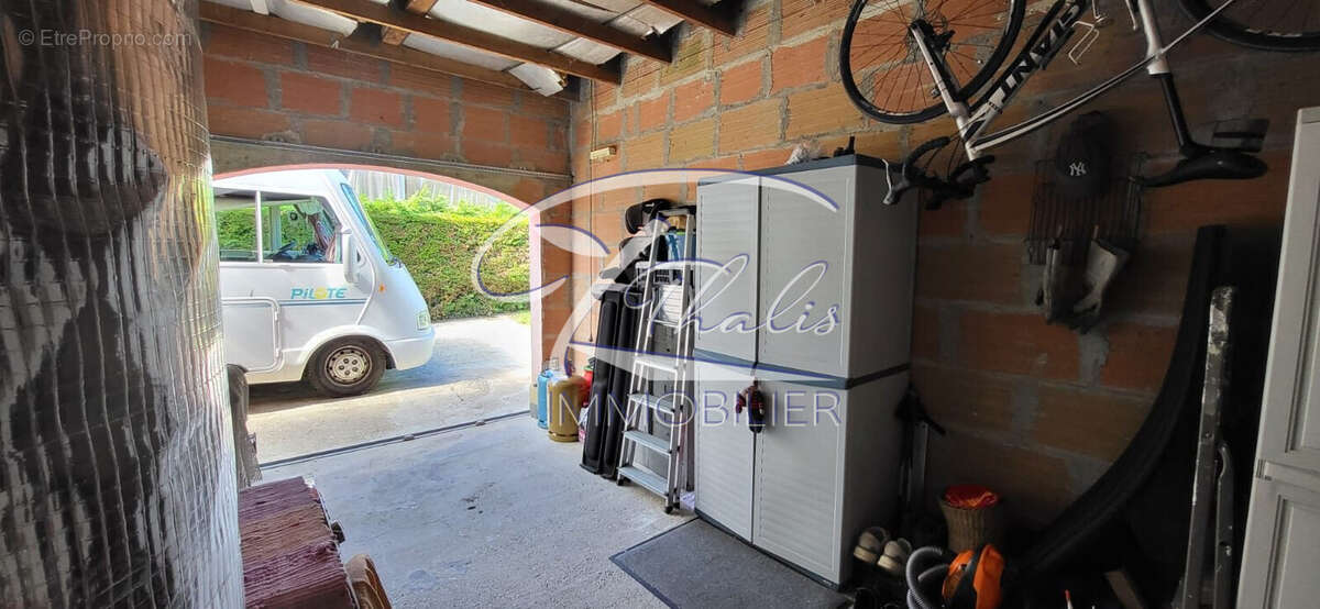 Maison à LA LANDE-DE-FRONSAC