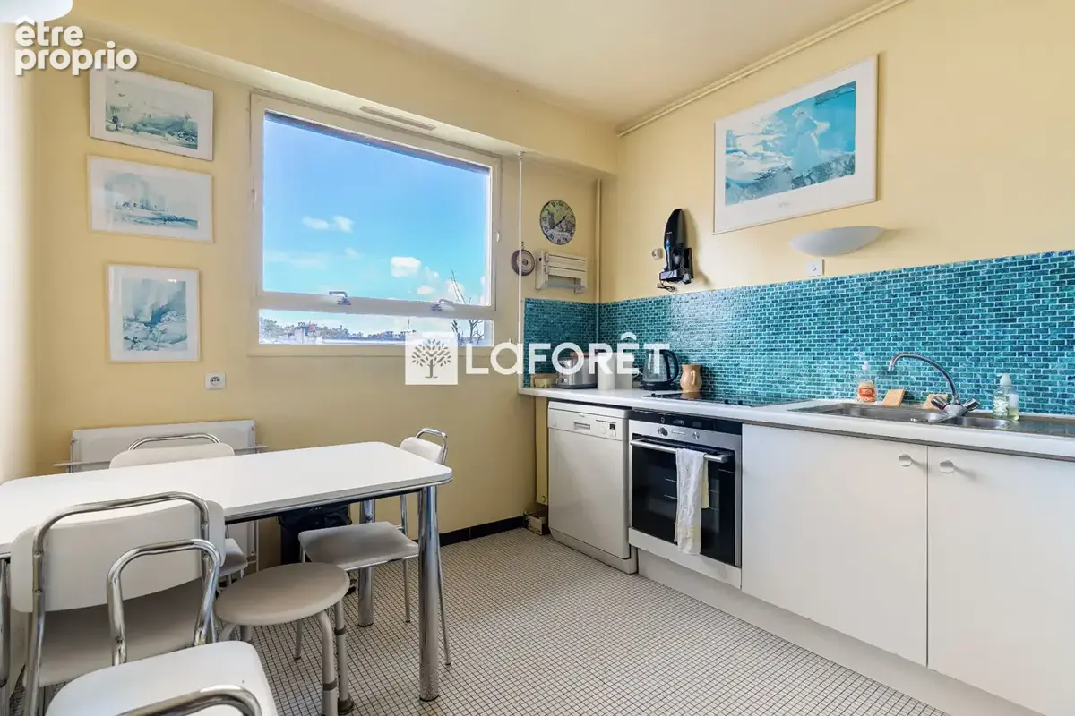 Localisation - etage eleve - balcons - photo 8