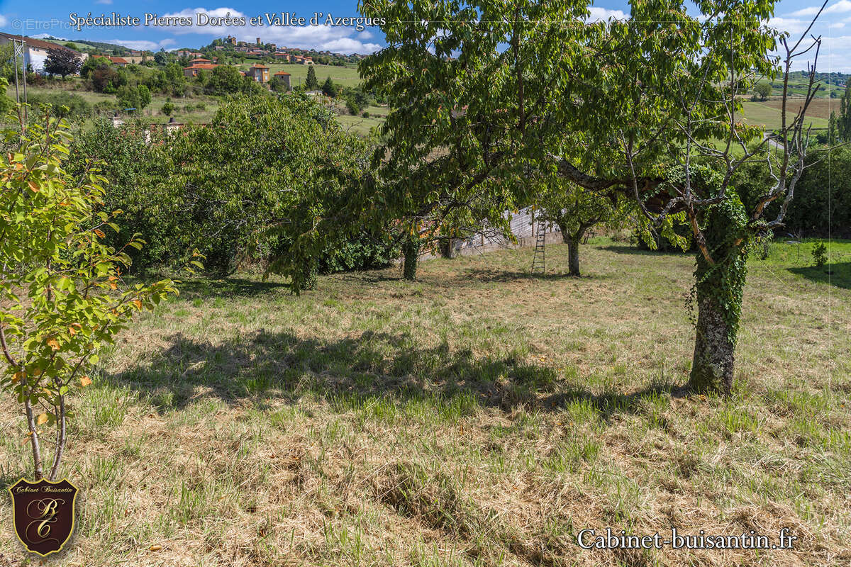 Terrain à bâtir de 700 m2 - photo 5