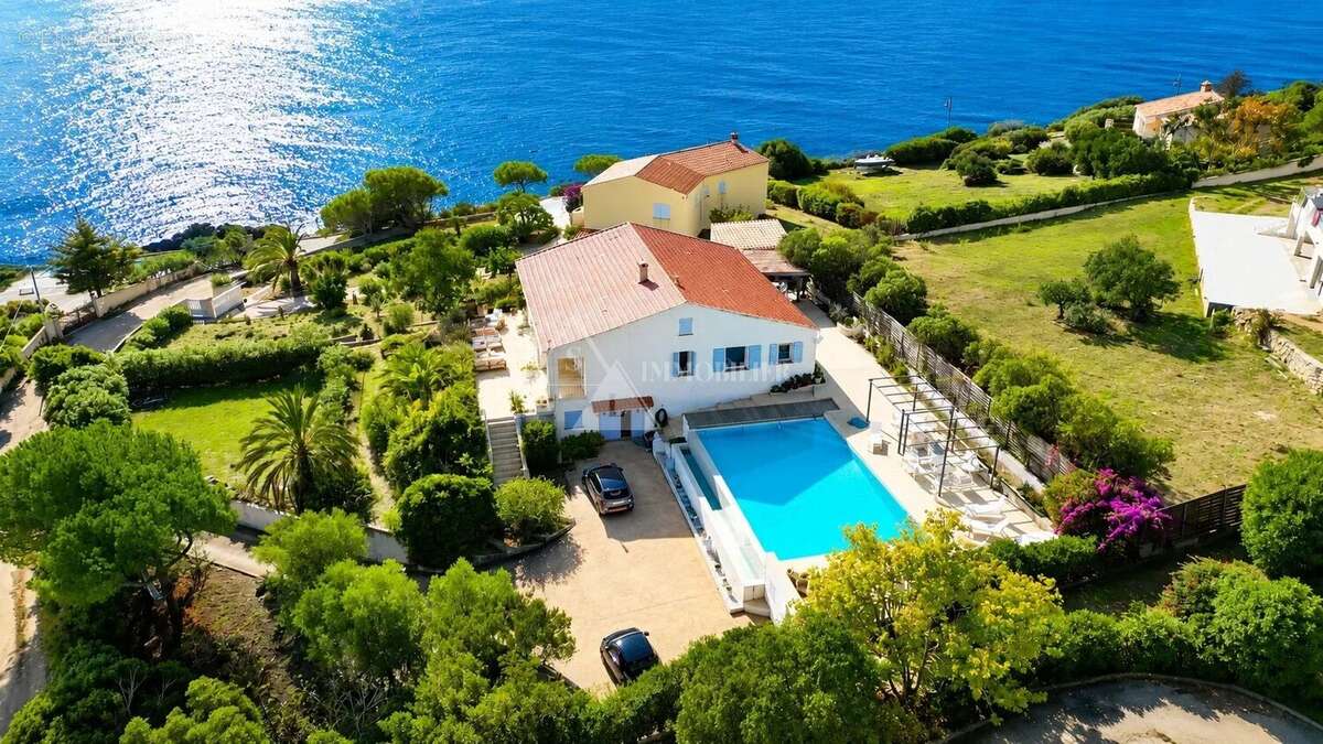 Villa d’exception avec grande piscine et vue panoramique mer – cargese - photo 3