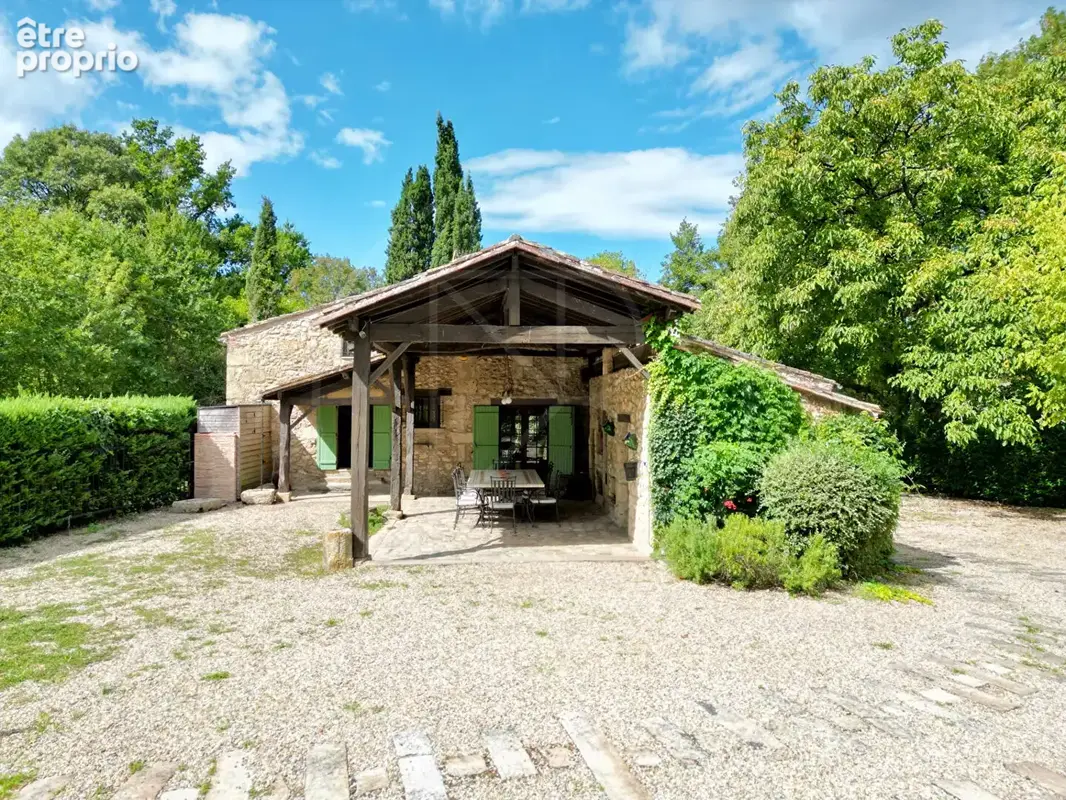 Photo Maison à Gensac au prix de 450 000€