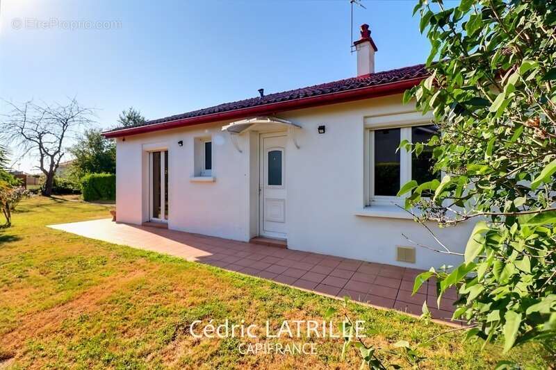 Maison à vendre 4 pièces AUREILHAN (65) - photo 4