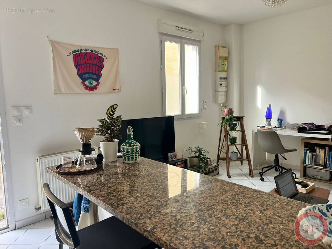 Appartement à BORDEAUX