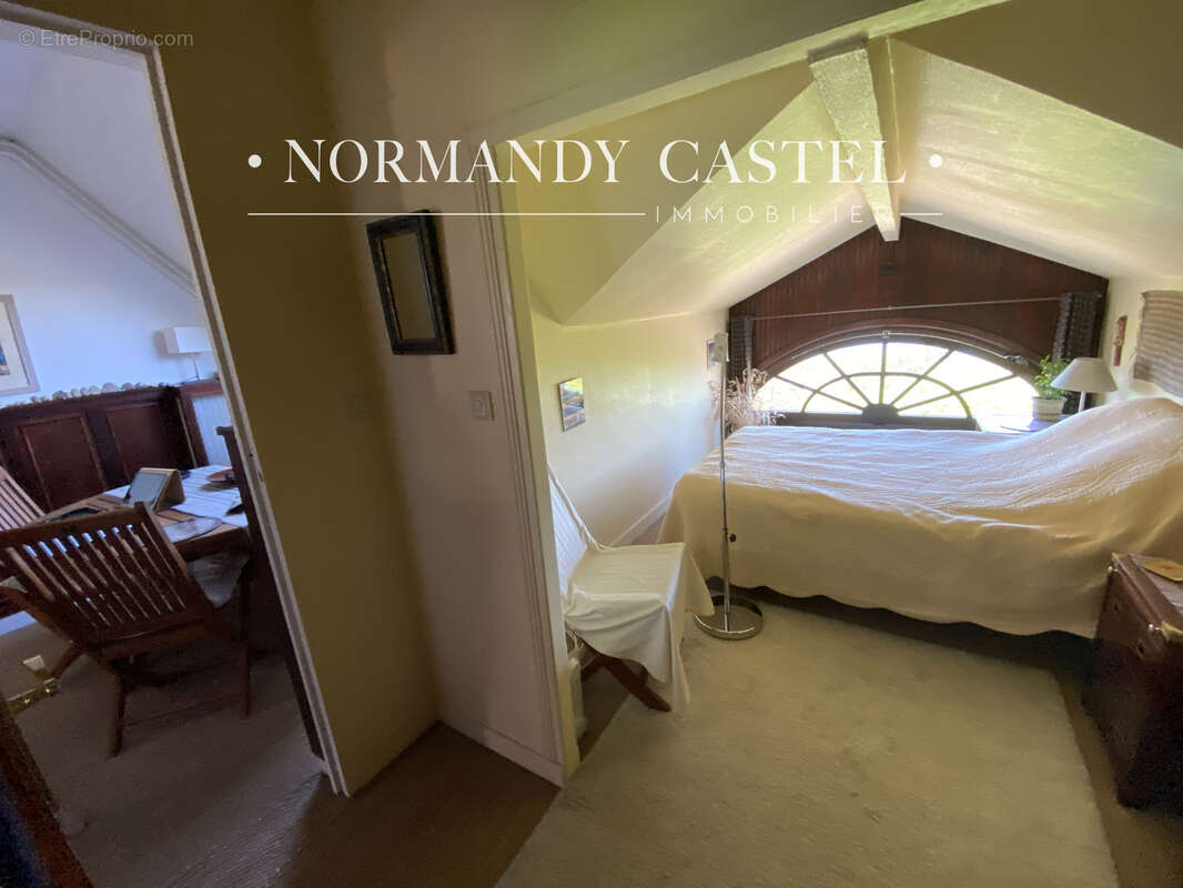 Appartement à TROUVILLE-SUR-MER