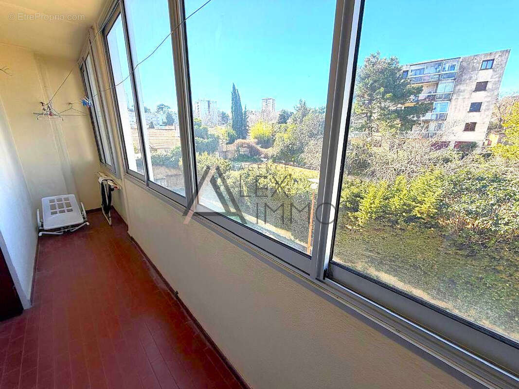 Appartement à MARSEILLE-13E