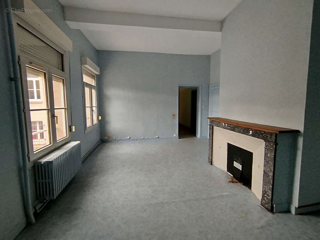 Appartement à GUISE