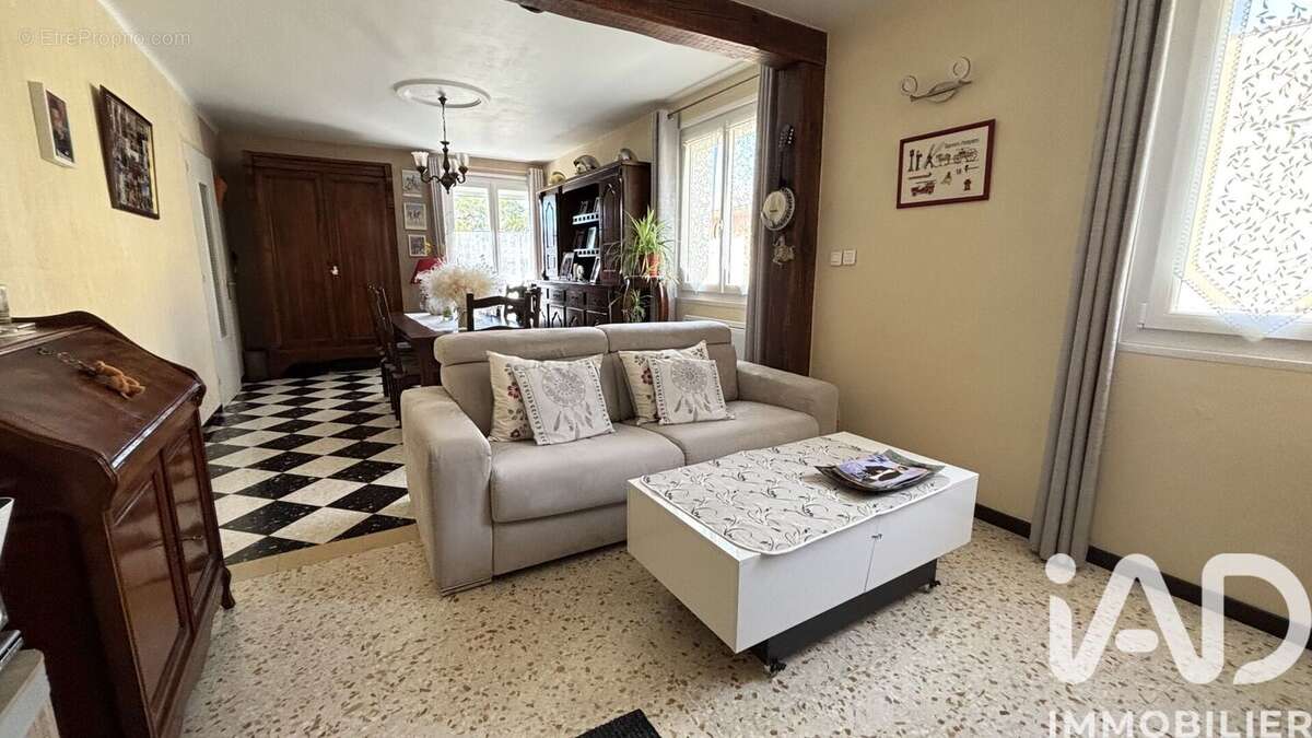 Photo 6 - Maison à SAINT-MARCEL-D'ARDECHE