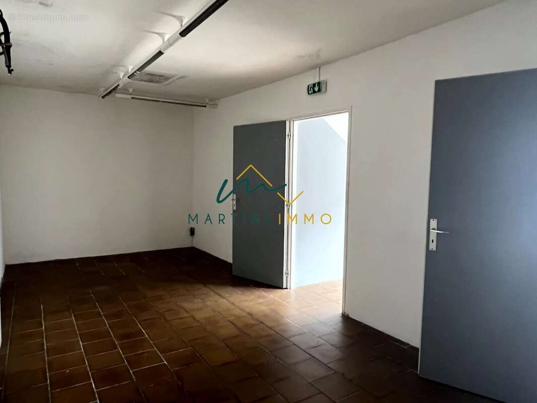 A vendre local a marmande (47200) - photo 6