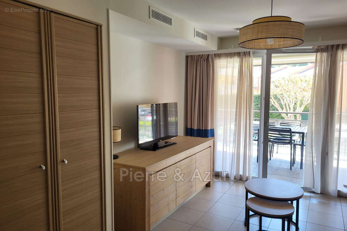 Appartement à ROQUEBRUNE-CAP-MARTIN