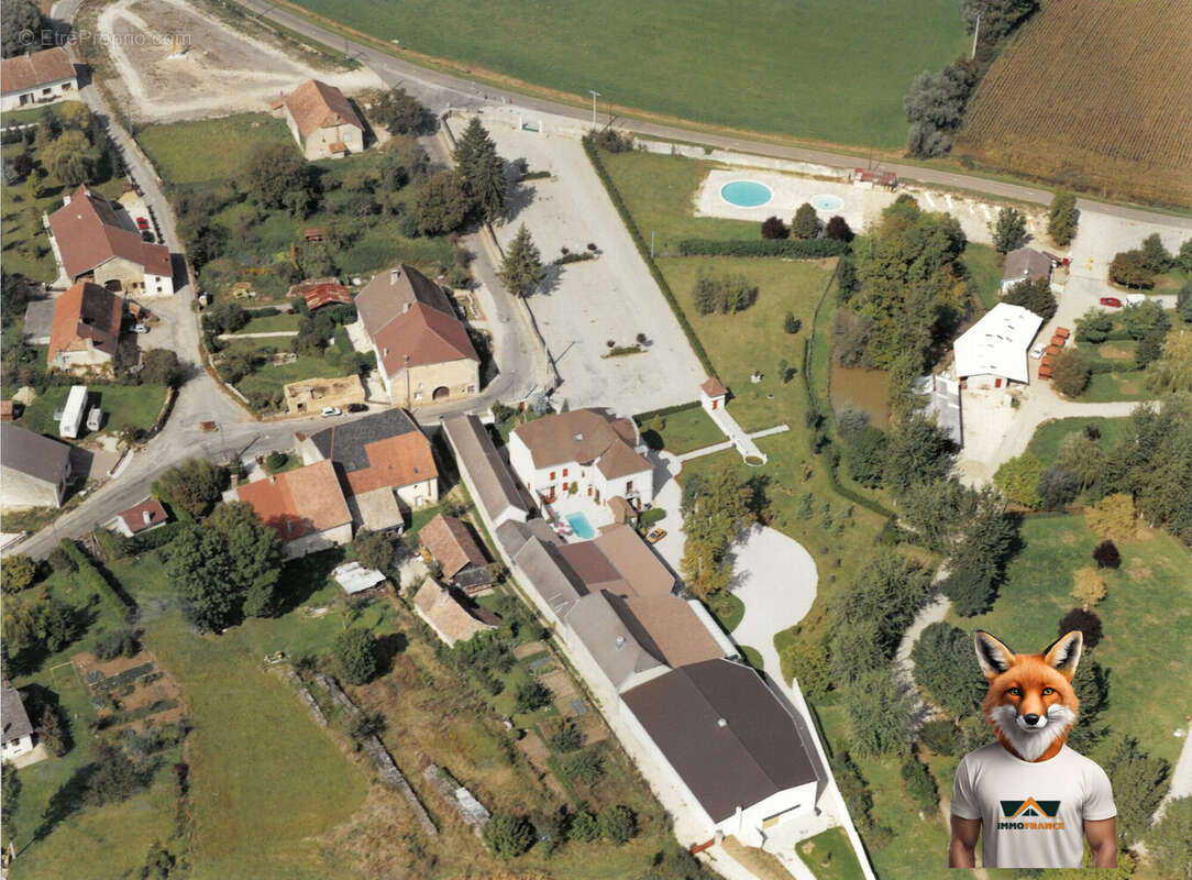 Appartement à ECLANS-NENON