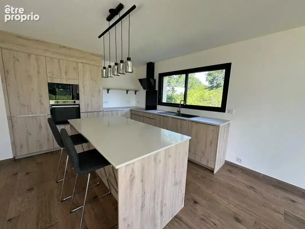 Maison de 7 pièces de 184 m² à Gurunhuel - photo 6