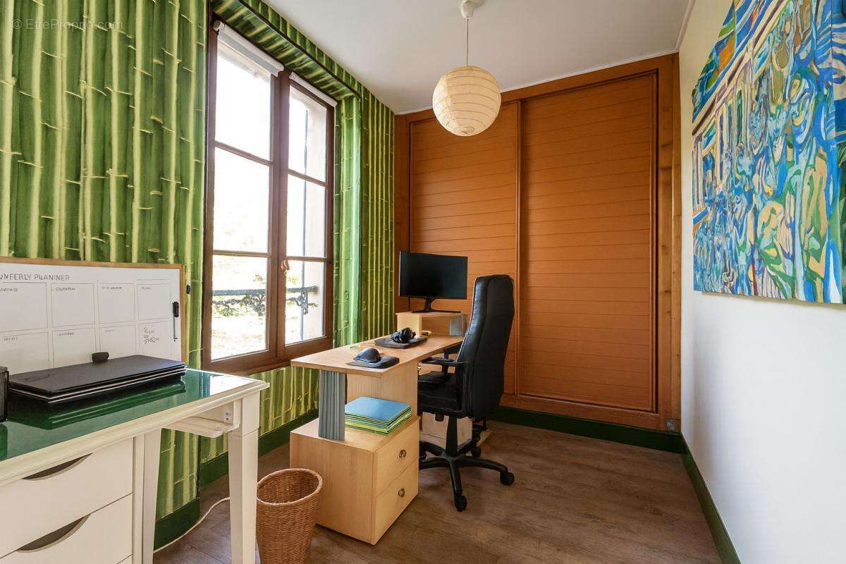 Maison à ROSNY-SUR-SEINE