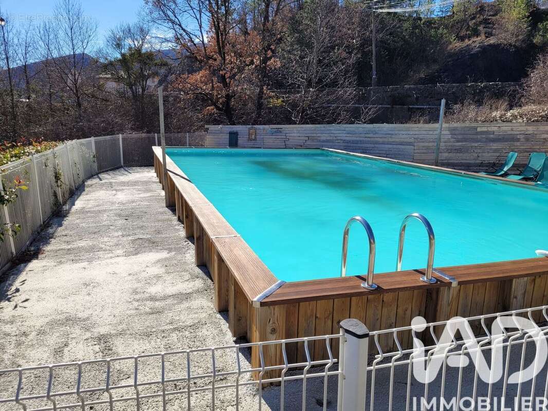 Maison 340 m² à La Robine-Sur-Galabre  - photo 8