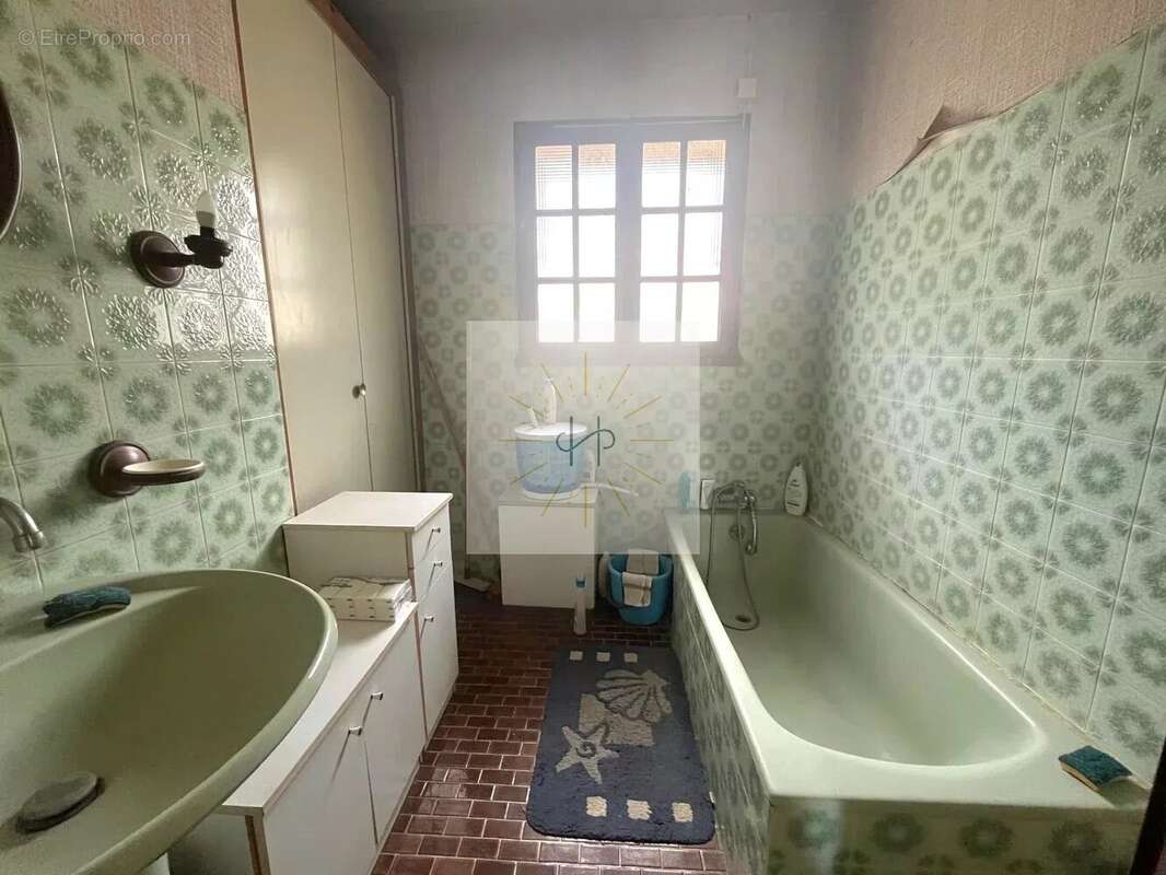Maison à CHOMERAC