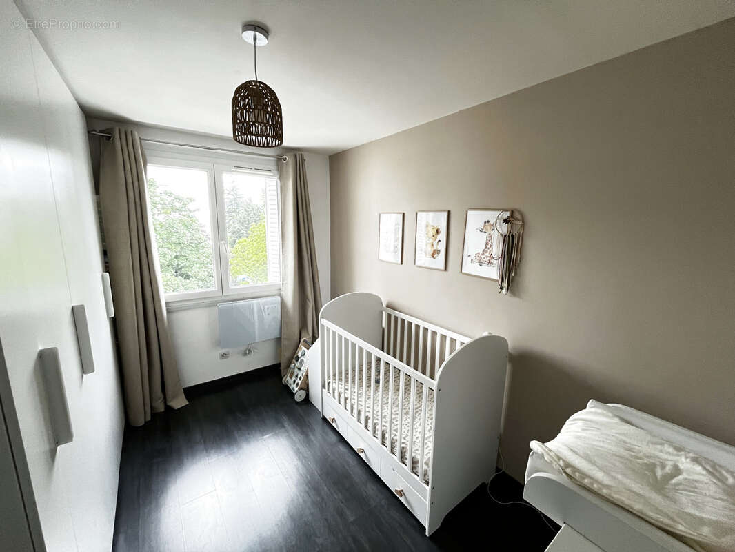 Appartement à SAINT-MARTIN-D'HERES