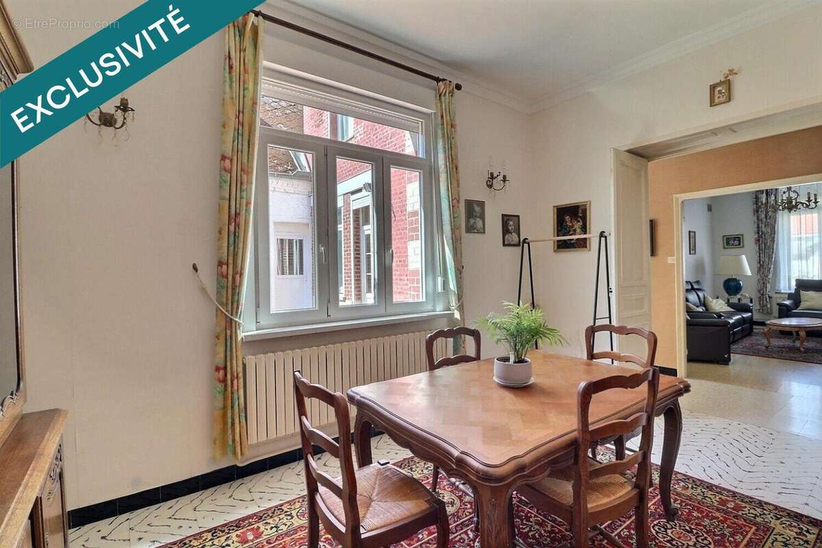 Maison 127 m² à Solesmes  - photo 4