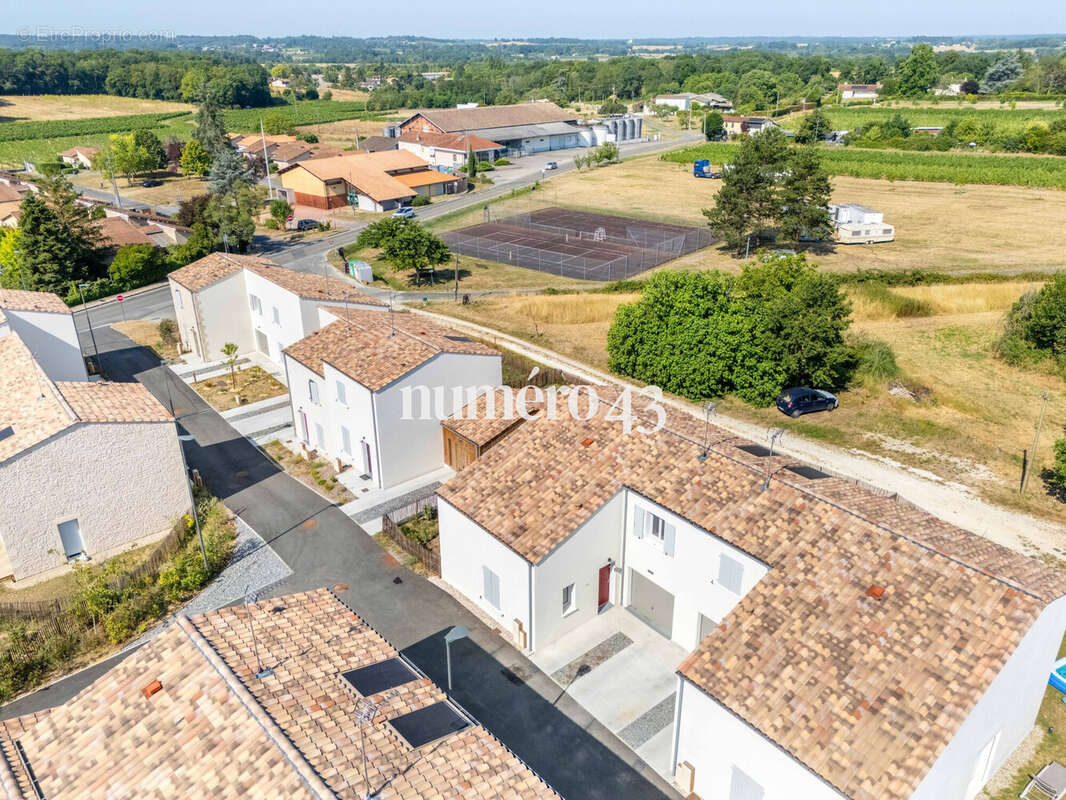 Maison 68 m² à Nerigean  - photo 2