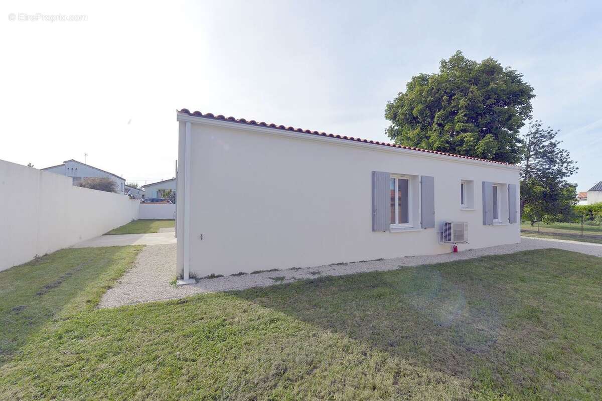 Maison à MESCHERS-SUR-GIRONDE