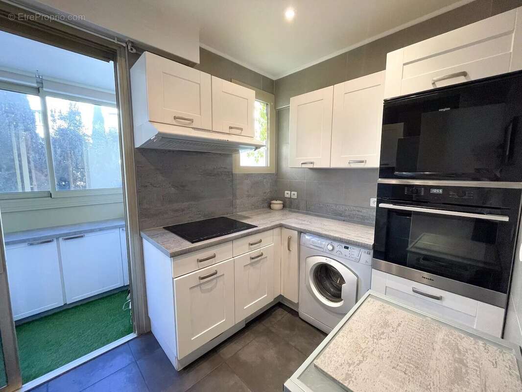 Appartement à BEAUSOLEIL