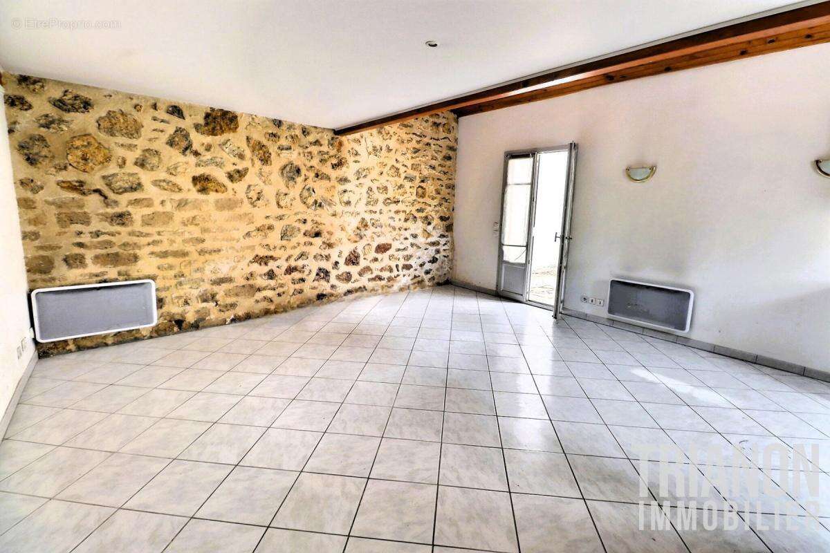 Appartement à CARRIERES-SOUS-POISSY